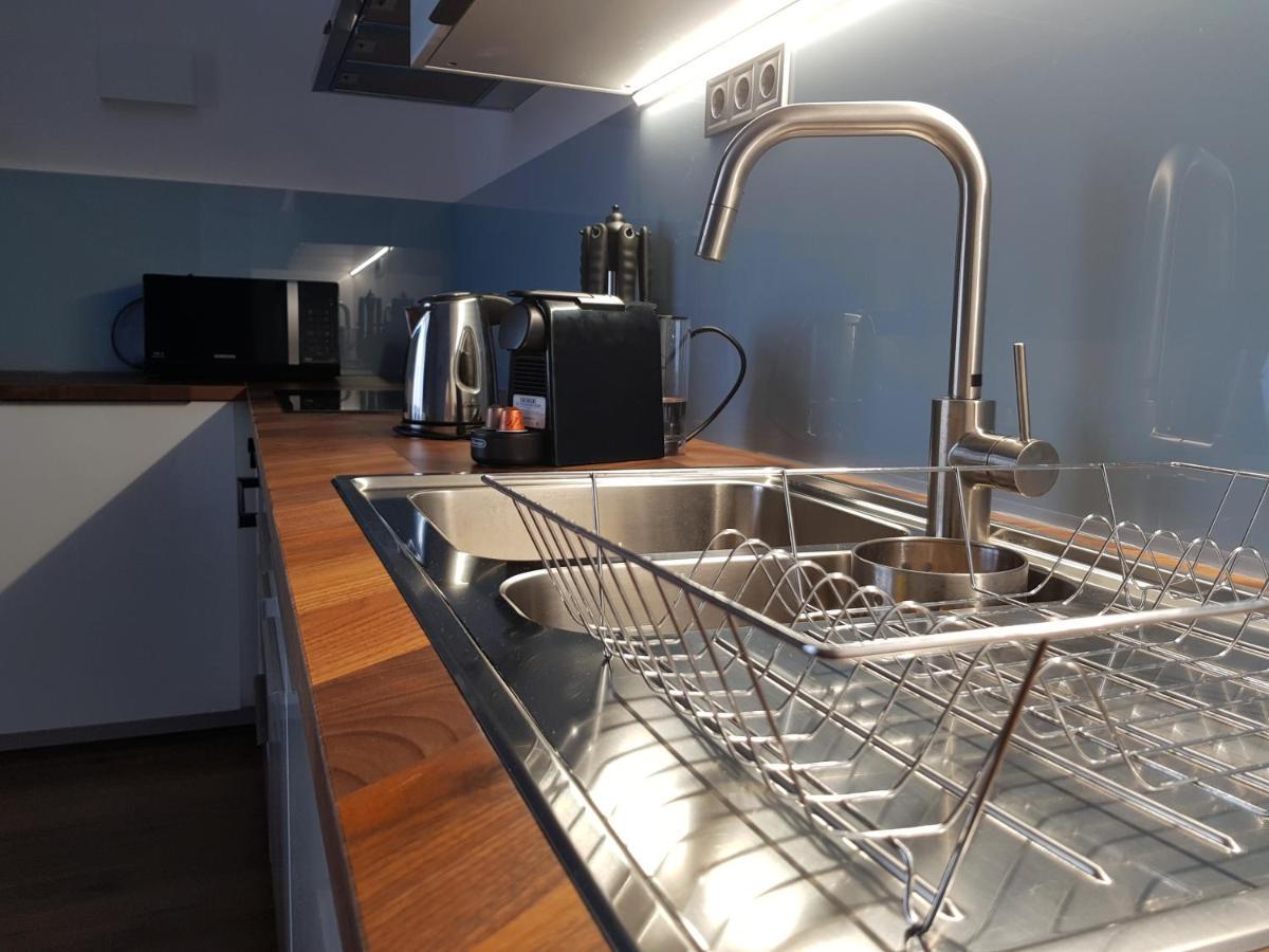 Luxurious Apartment With Balconies In Downtown Bp 부다페스트 외부 사진